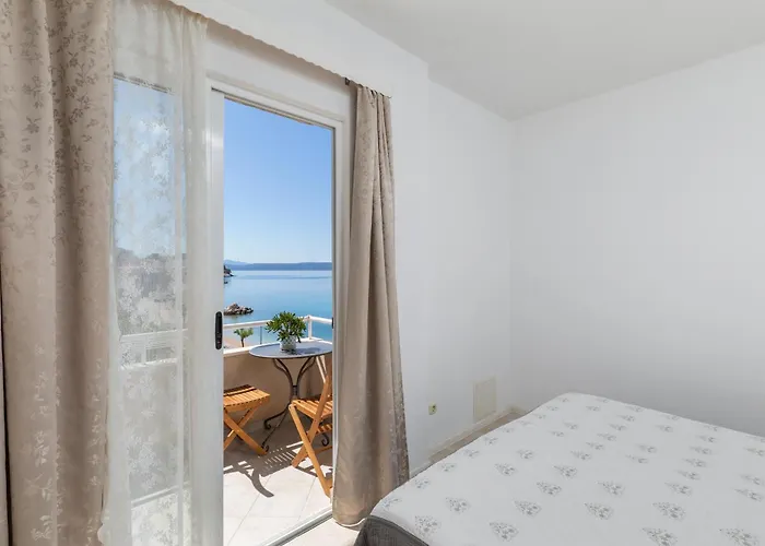 2670d Apartment